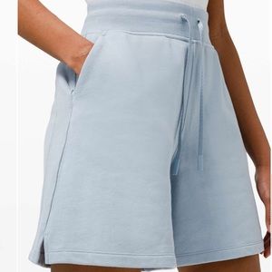 NWT All yours short Chambray